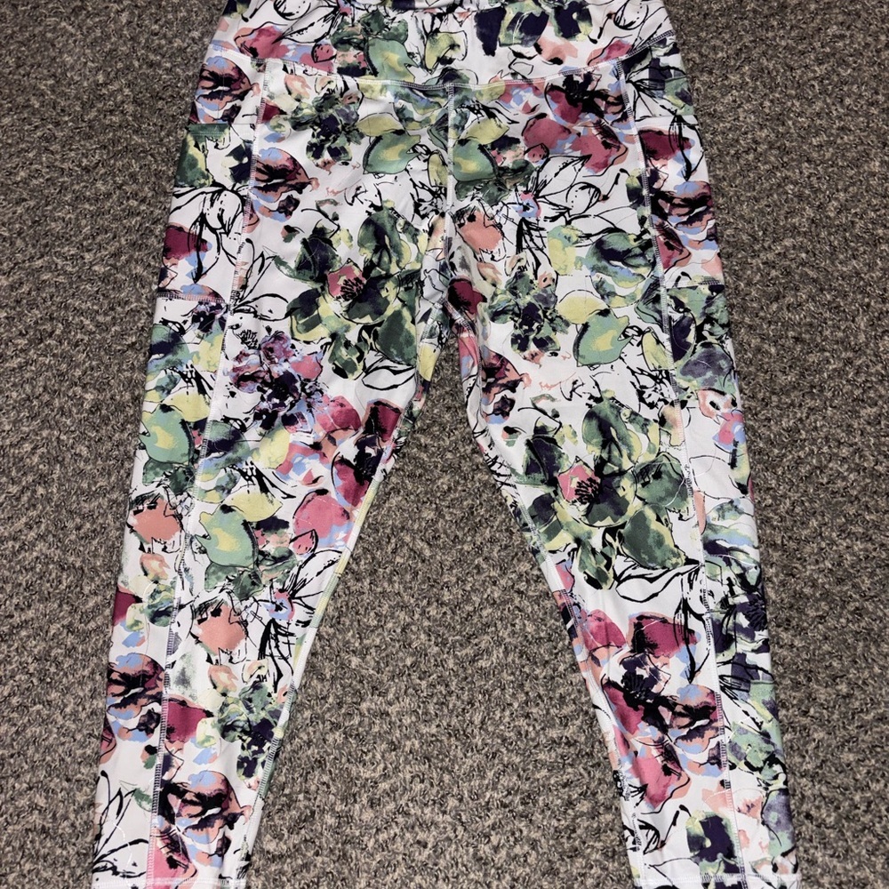 Live Well Women's Floral Leggings Size 22/24W